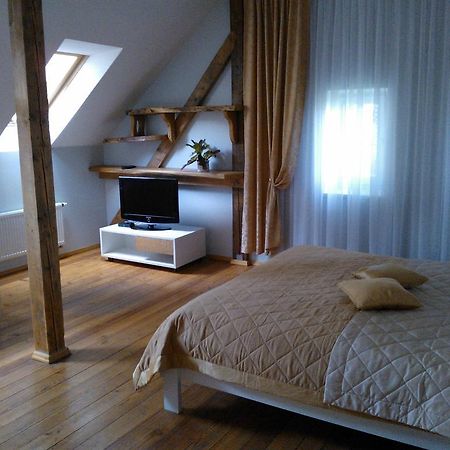 Misko Apartments Шілутє Номер фото