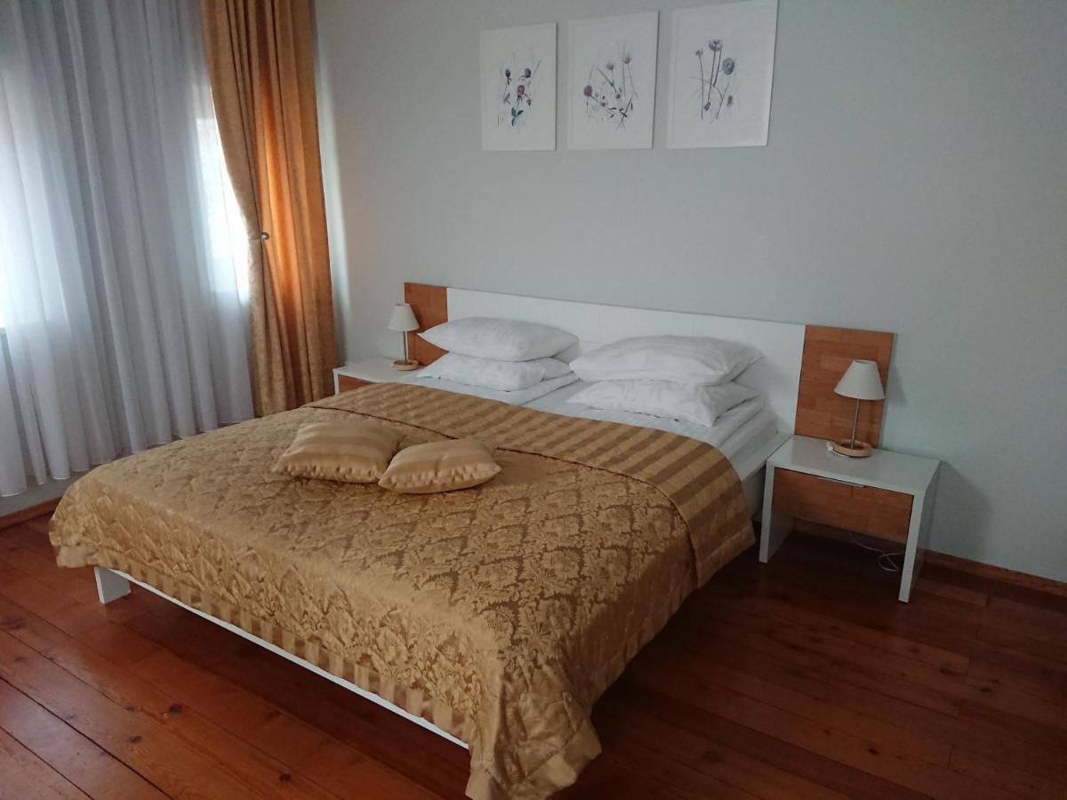 Misko Apartments Шілутє Екстер'єр фото