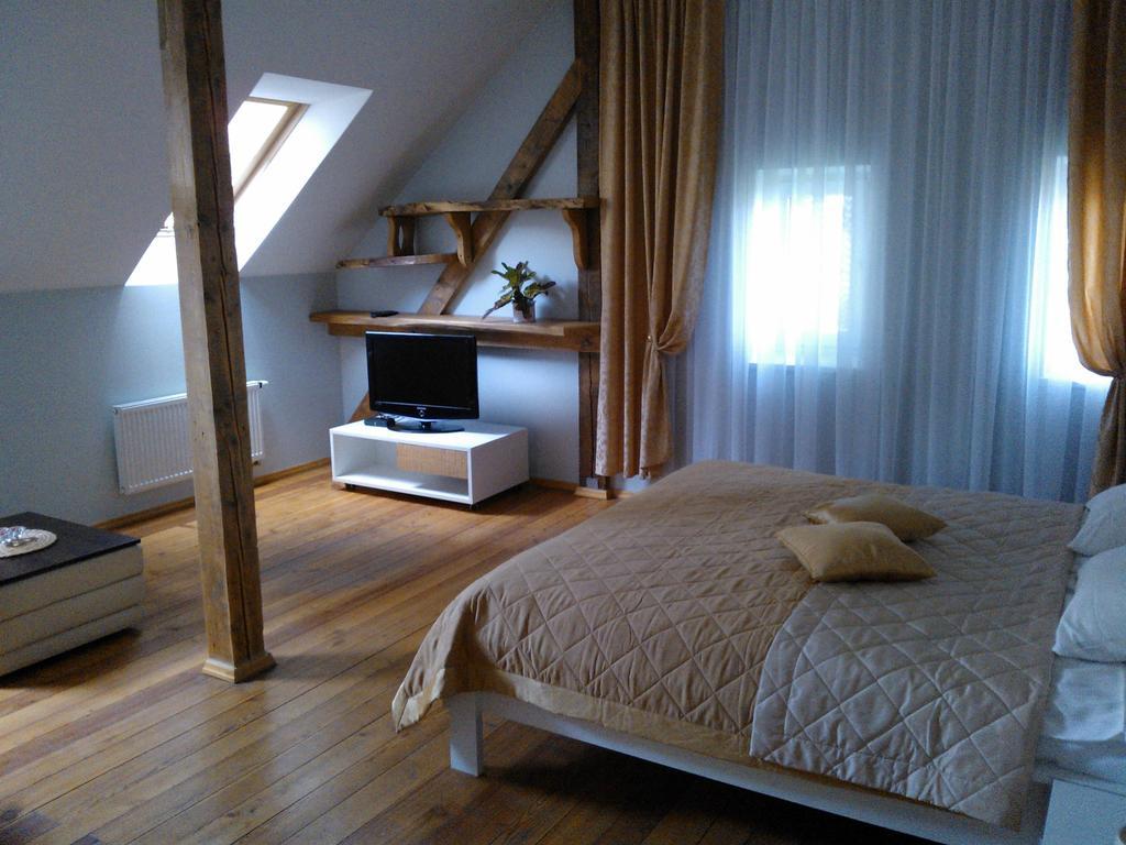 Misko Apartments Шілутє Номер фото